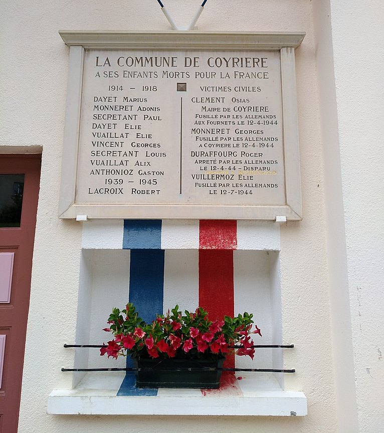 Oorlogsmonument Coyrire