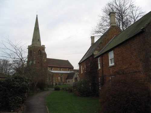 Oorlogsgraf van het Gemenebest St. John Churchyard