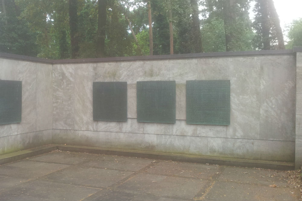 Waldfriedhof Rsselsheim #1