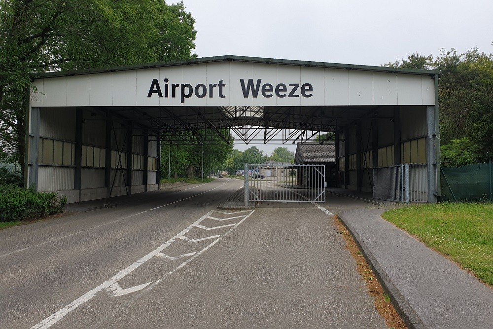 Airport Weeze #1