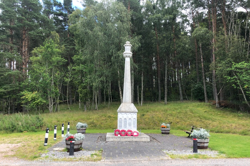 Oorlogsmonument Advie