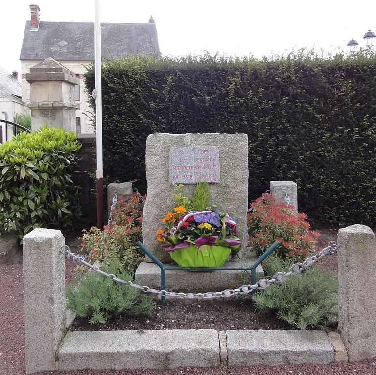 War Memorial Étouvelles #1