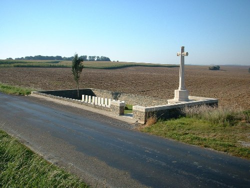 Oorlogsbegraafplaats van het Gemenebest Joncourt #1
