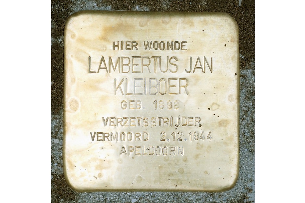 Stolperstein Dahliastraat 19 #1