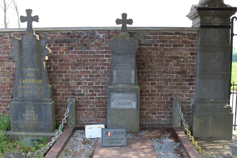 Belgian Graves Veterans Avennes #1