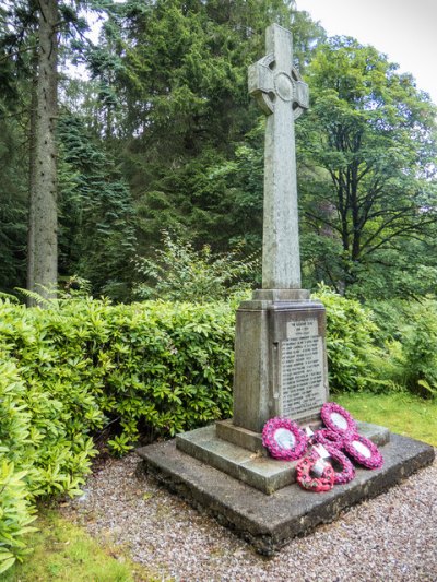 Oorlogsmonument Lochgoilhead #1