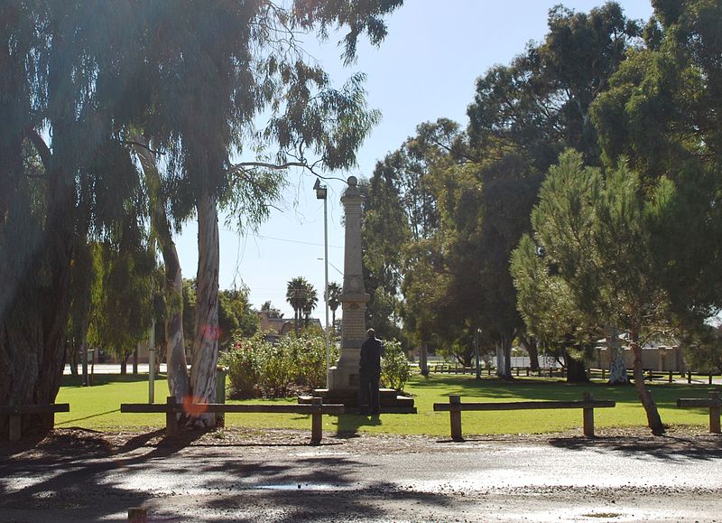 Oorlogsmonument Mulwala #1