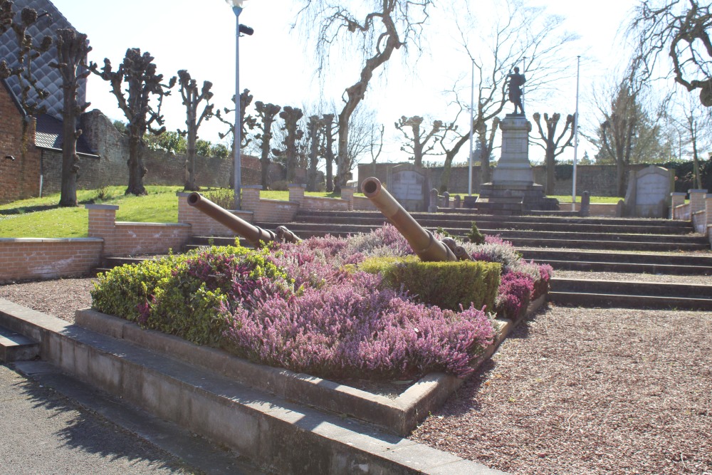 Oorlogsmonument Sirault	 #1