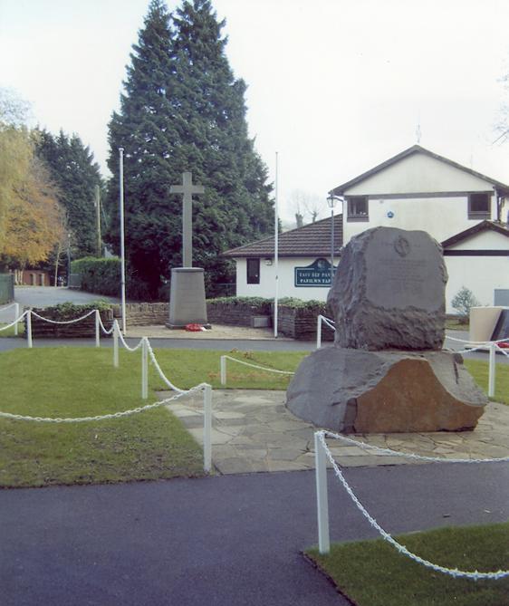 Oorlogsmonument Pontypridd #3