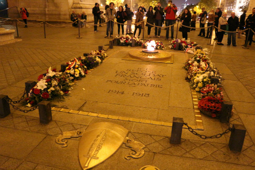 Tombe van de Onbekende Soldaat Arc de Triomphe #2