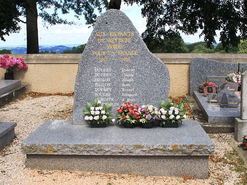 World War I Memorial Betbze #1