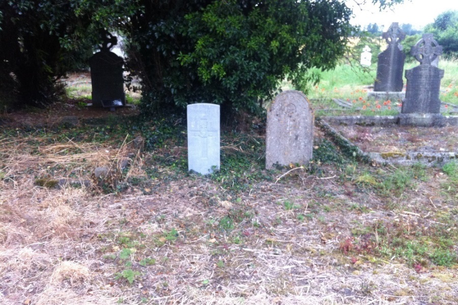 Commonwealth War Grave St. Bridget's Cemetery #1