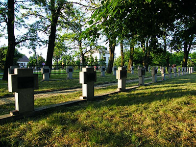 Poolse Oorlogsbegraafplaats Kiernozia #2
