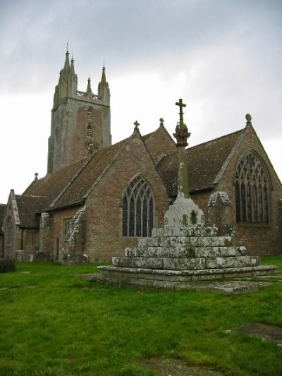 Commonwealth War Graves All Saints Churchyard