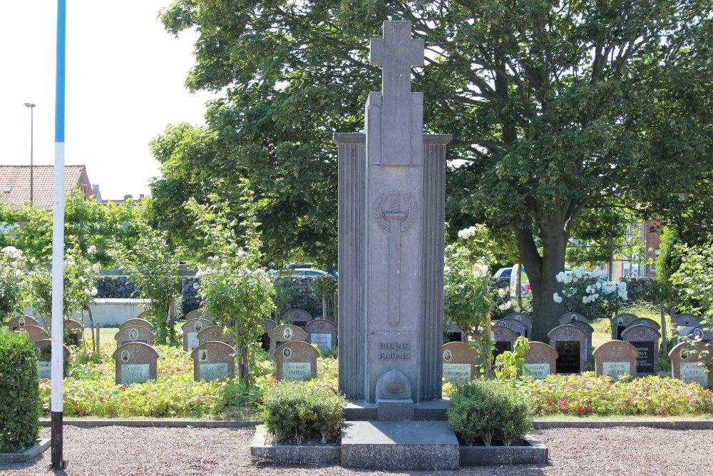 Oorlogsmonument Begraafplaats Middelkerke	 #2