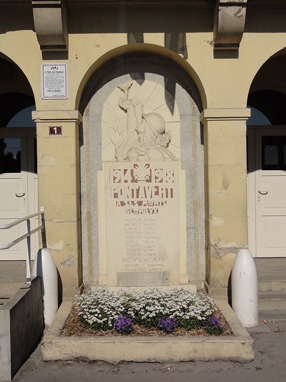 War Memorial Pontavert #1