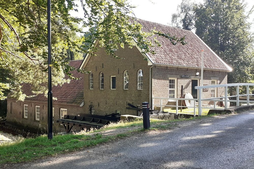 Kogelinslagen Wenumse Watermolen #1