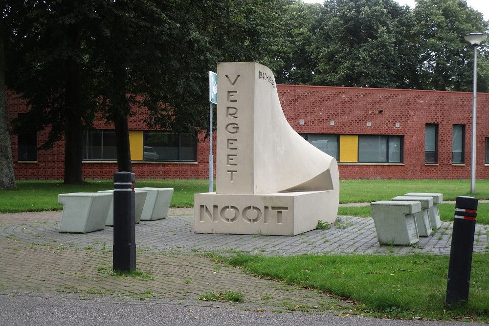 Monument Joodse Patinten en Onderduikers #2