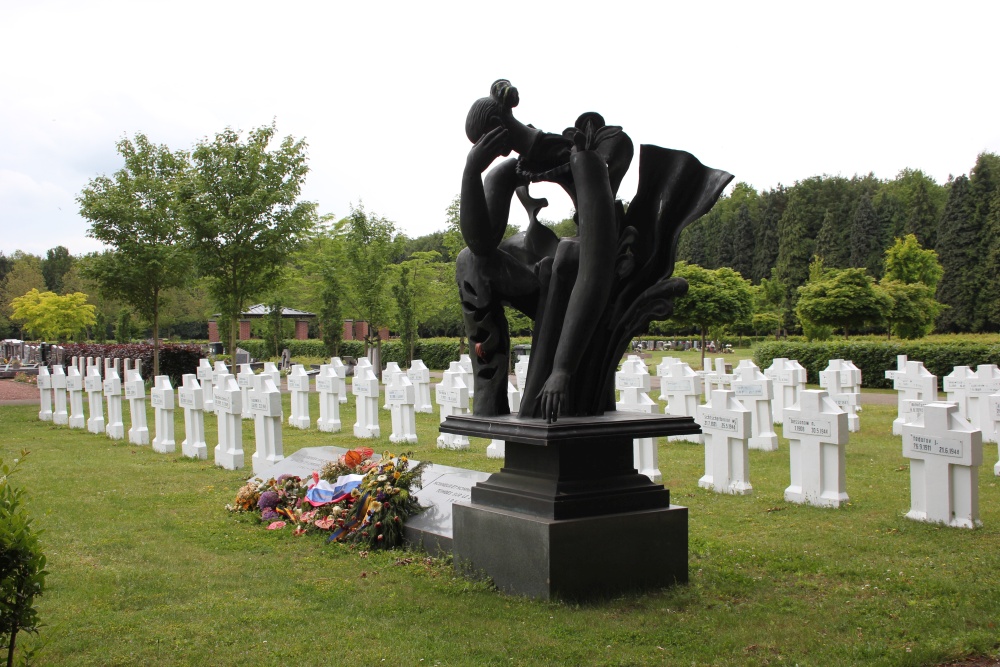 Russian War Graves Genk #1