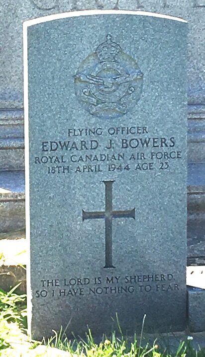 Commonwealth War Grave Oak Ridge Cemetery