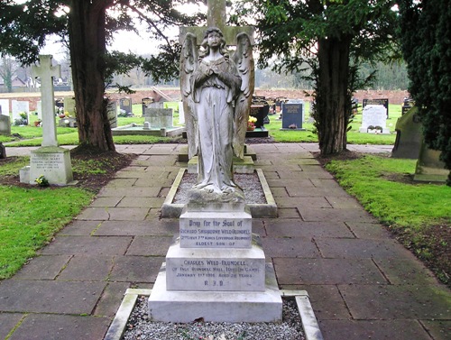 Commonwealth War Graves Ince Blundell R.C. Cemetery