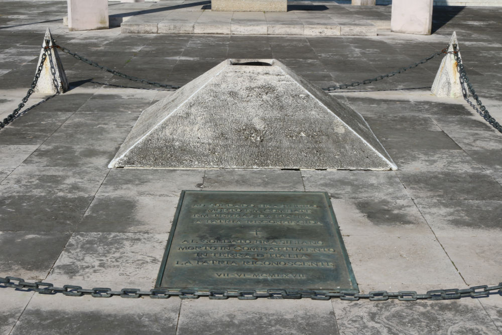 Brazilian Memorial & Tomb of the Unknown Soldier #4