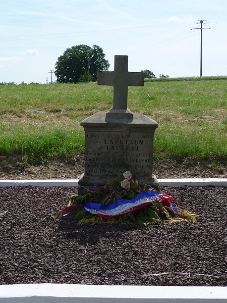 Grave of Henri de Lafutsun de Lacarre