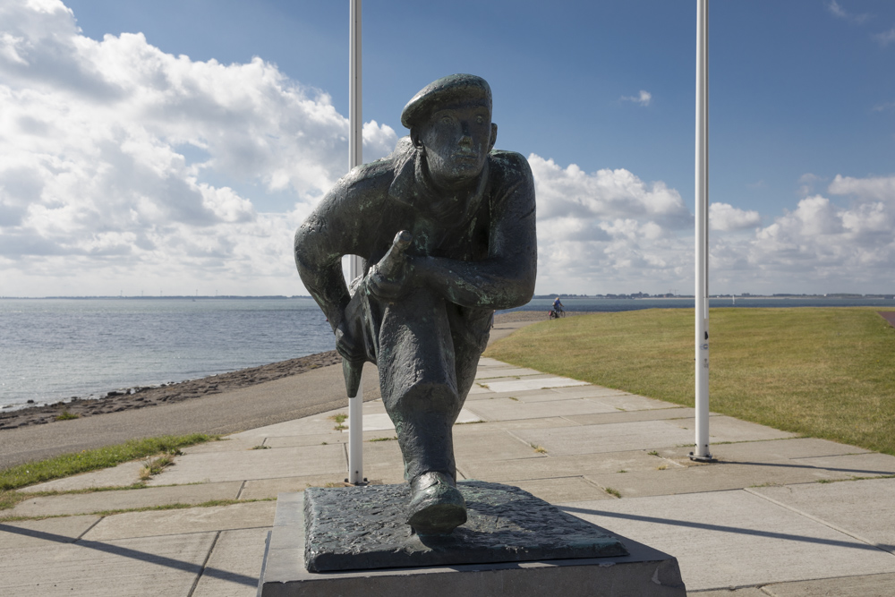 Uncle Beach Memorial (Liberation Memorial Vlissingen) #2