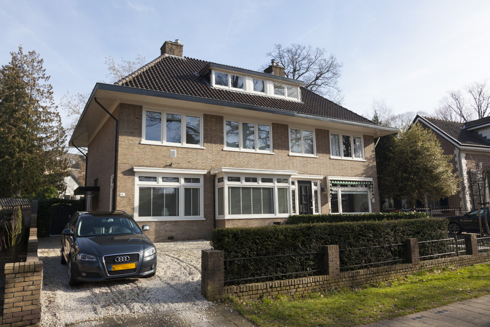 Herdenkingsstenen Meester Van Hasseltlaan 10-ll #4