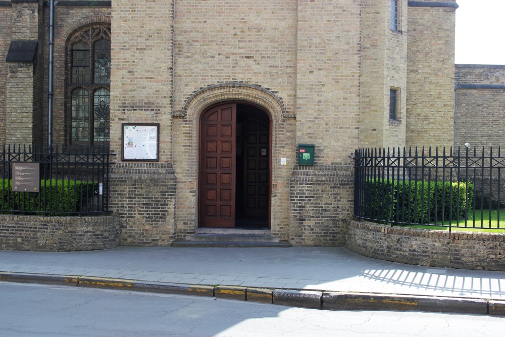 Saint George's Memorial Church Ieper #2