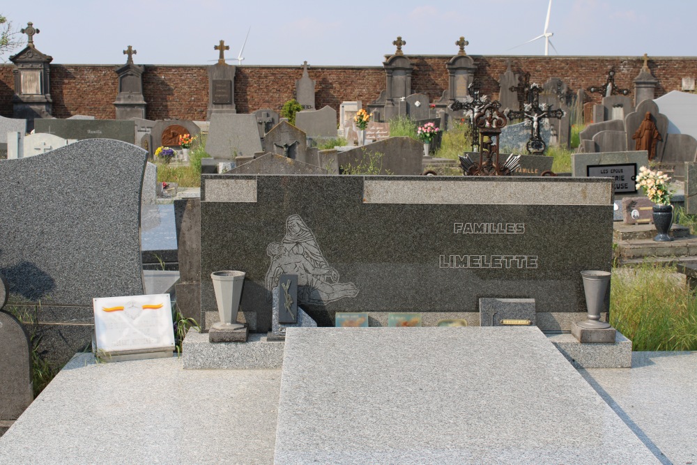 Belgian Graves Veterans Avennes #4