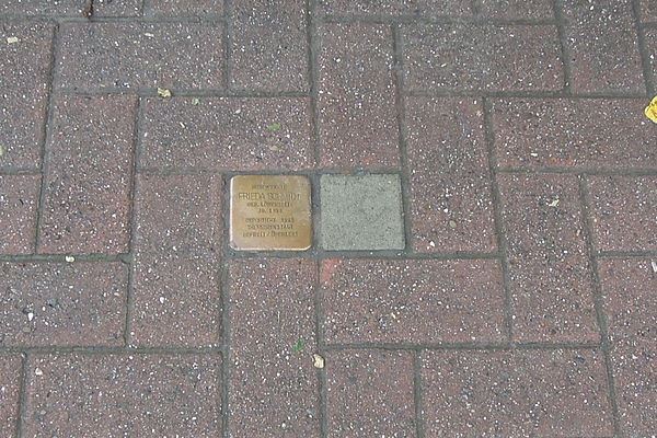 Stolperstein Heidtorstrae 28 #1