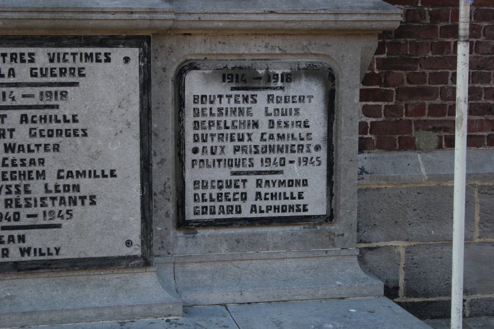 War Memorial Celles #5