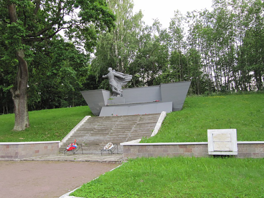 Soviet War Cemetery Martyshkino #1