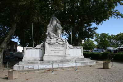 War Memorial Pont-Saint-Esprit #1