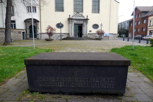 Oorlogsmonument Bonn Ptzchen