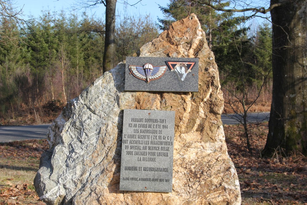 Monument Geheim Leger Bourseigne-Neuve #2