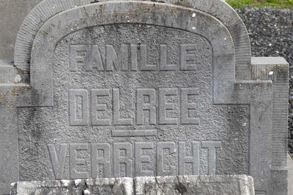 Belgian War Grave  Leignon #1