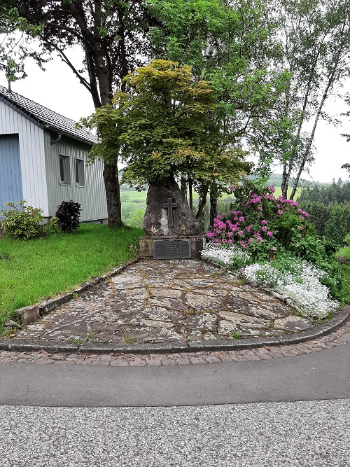 War Memorial Hescheld #2