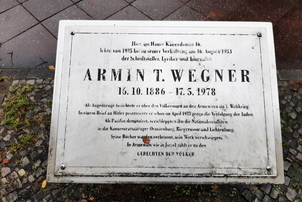 Gedenkteken Armin T. Wegner #1