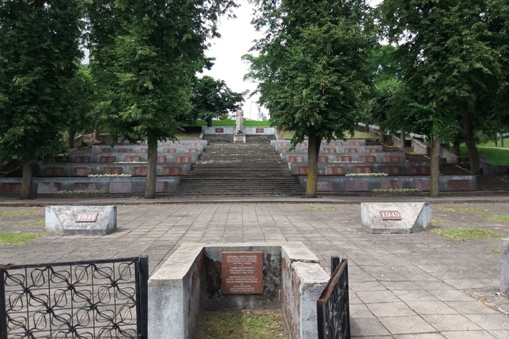 Soviet War Cemetery Jonava #1