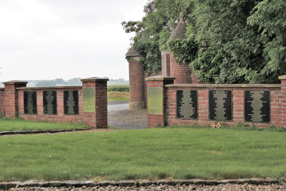 Memorial to the Nations Flesquières #3