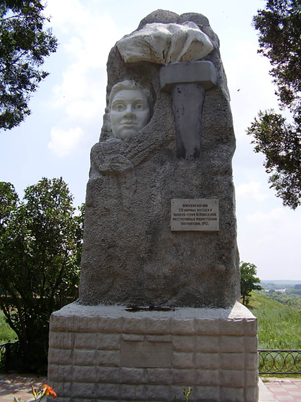 Mass Grave Victims National Socialism