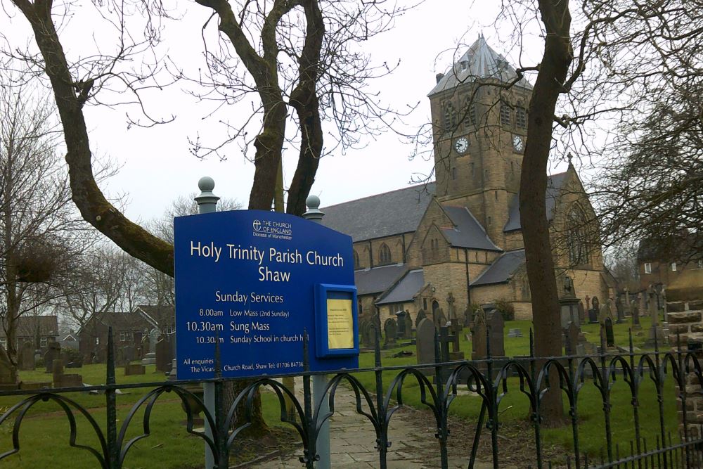 Oorlogsgraven van het Gemenebest Holy Trinity Churchyard