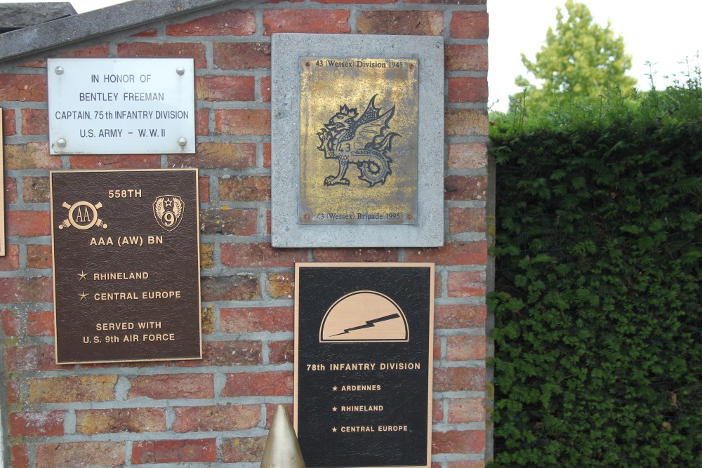 Monument Bevrijders Werm #4