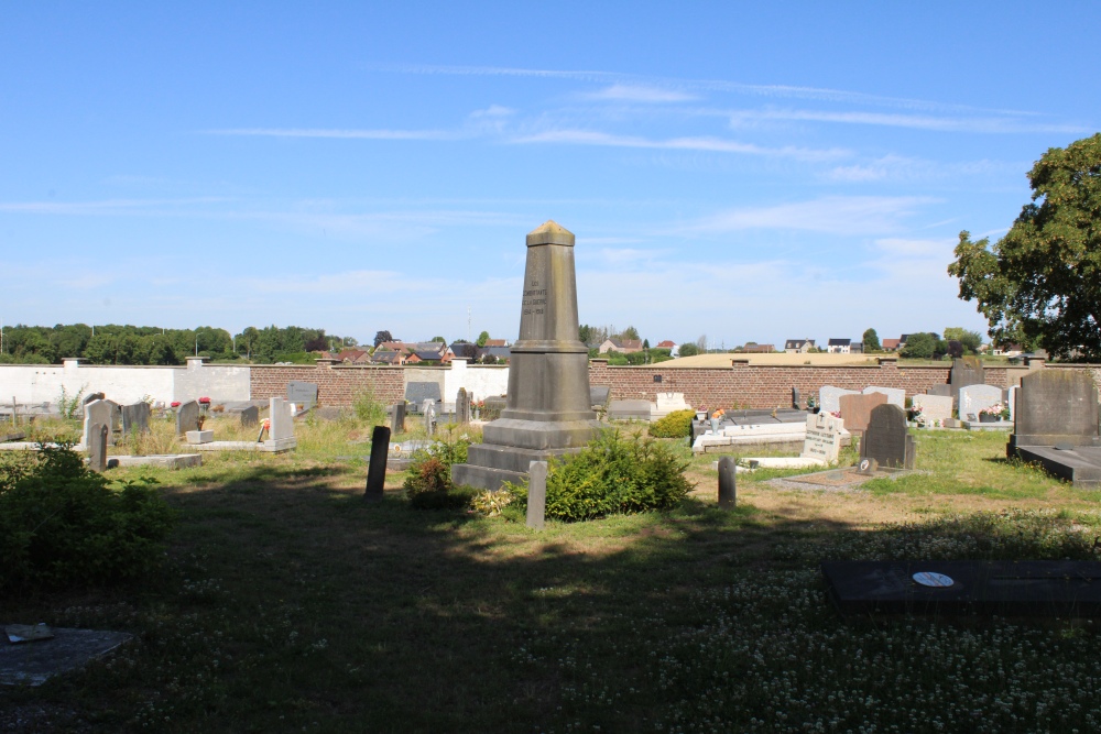 Oorlogsmonument Liberchies Begraafplaats	