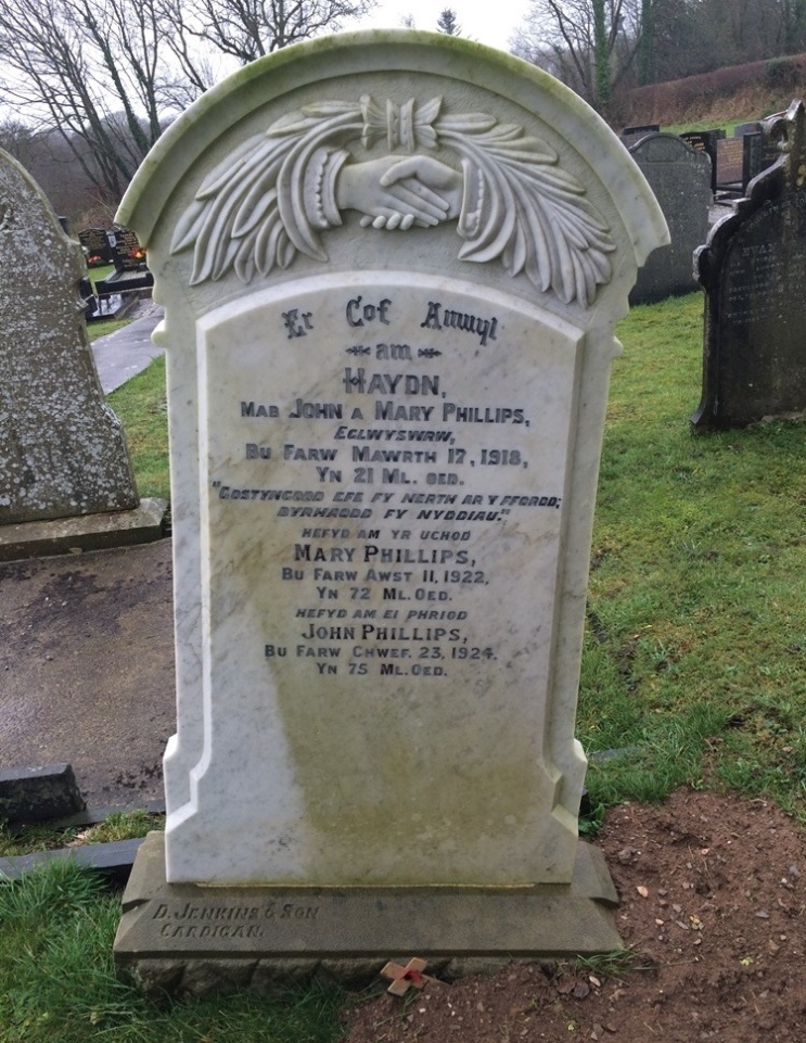 Commonwealth War Grave Bethabara Baptist Chapelyard