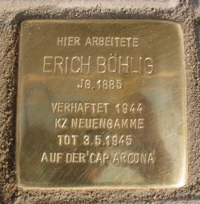 Stolperstein Wulf-Isebrand-Platz 1-3