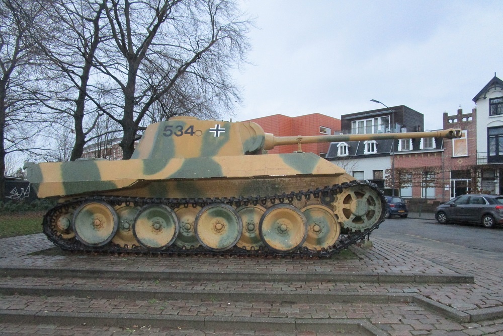 Panther Tank Breda #2