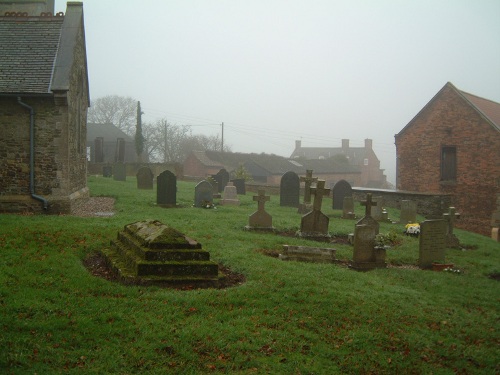 Commonwealth War Grave St. Helen Churchyard #1